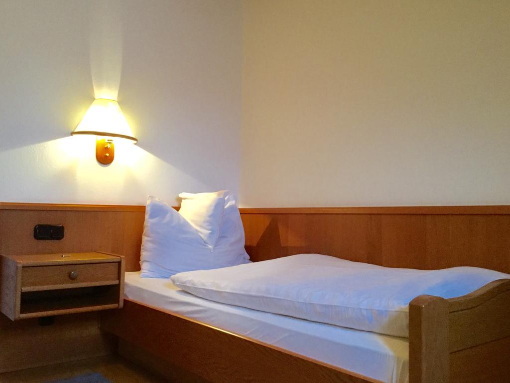 Fogad\u00F3 az \u00D6reg Pr\u00E9shez Hotel Mór Kültér fotó